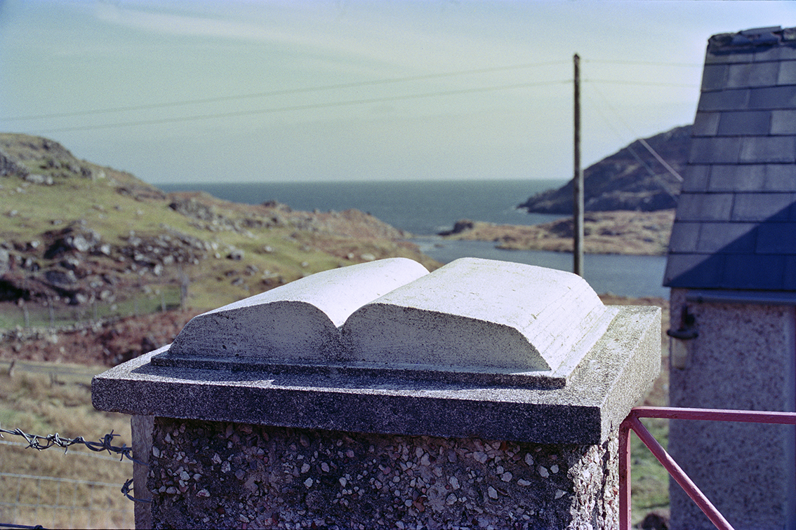 Making An Entrance Gatepost Art of the Outer Hebrides by Graham Starmore