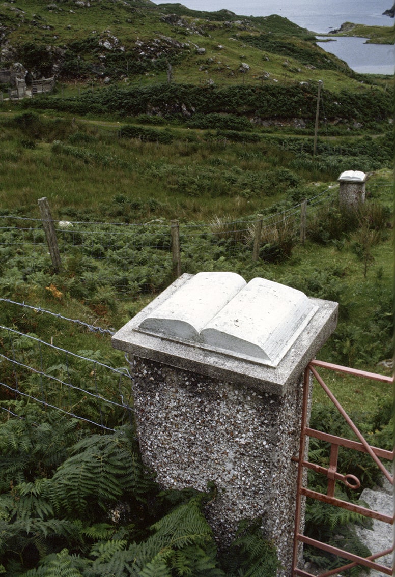 Making An Entrance Gatepost Art of the Outer Hebrides by Graham Starmore