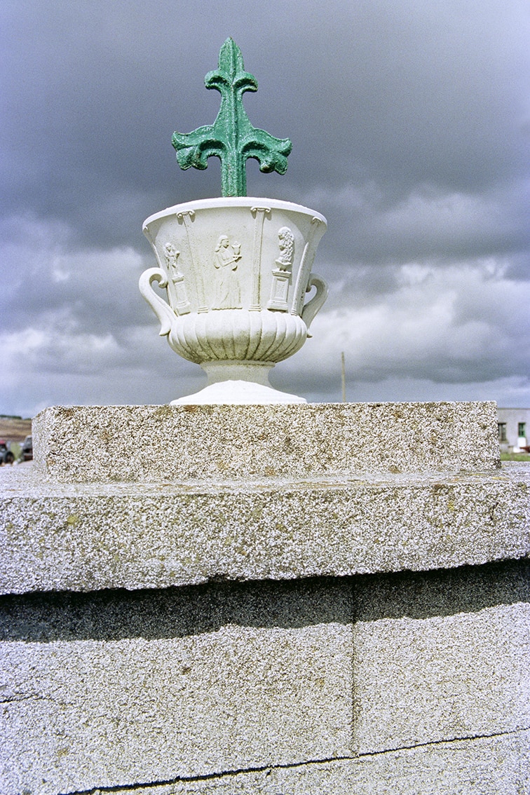 Making An Entrance Gatepost Art of the Outer Hebrides by Graham Starmore