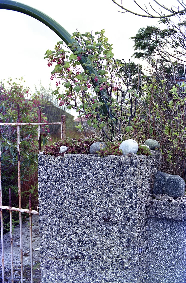 Making An Entrance Gatepost Art of the Outer Hebrides by Graham Starmore