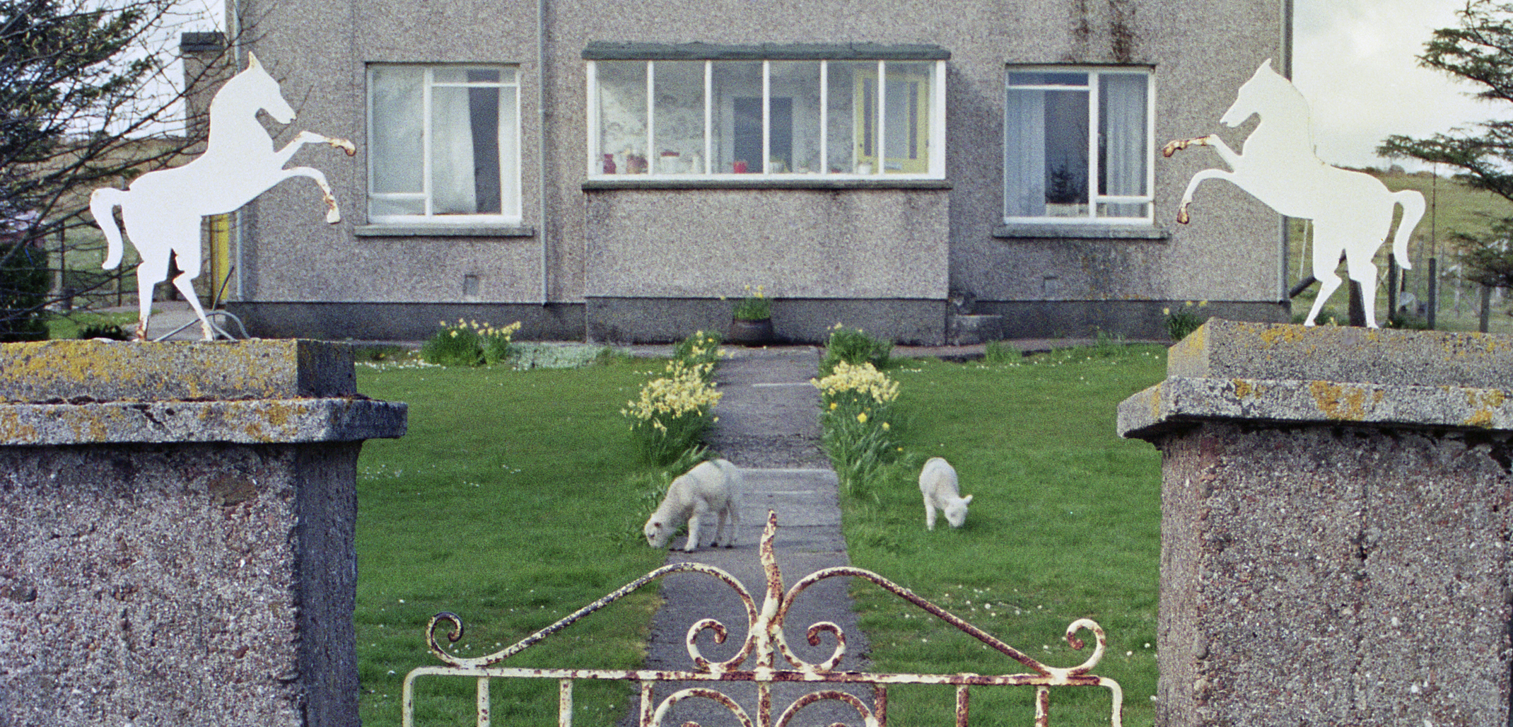 Making An Entrance Gatepost Art of the Outer Hebrides by Graham Starmore