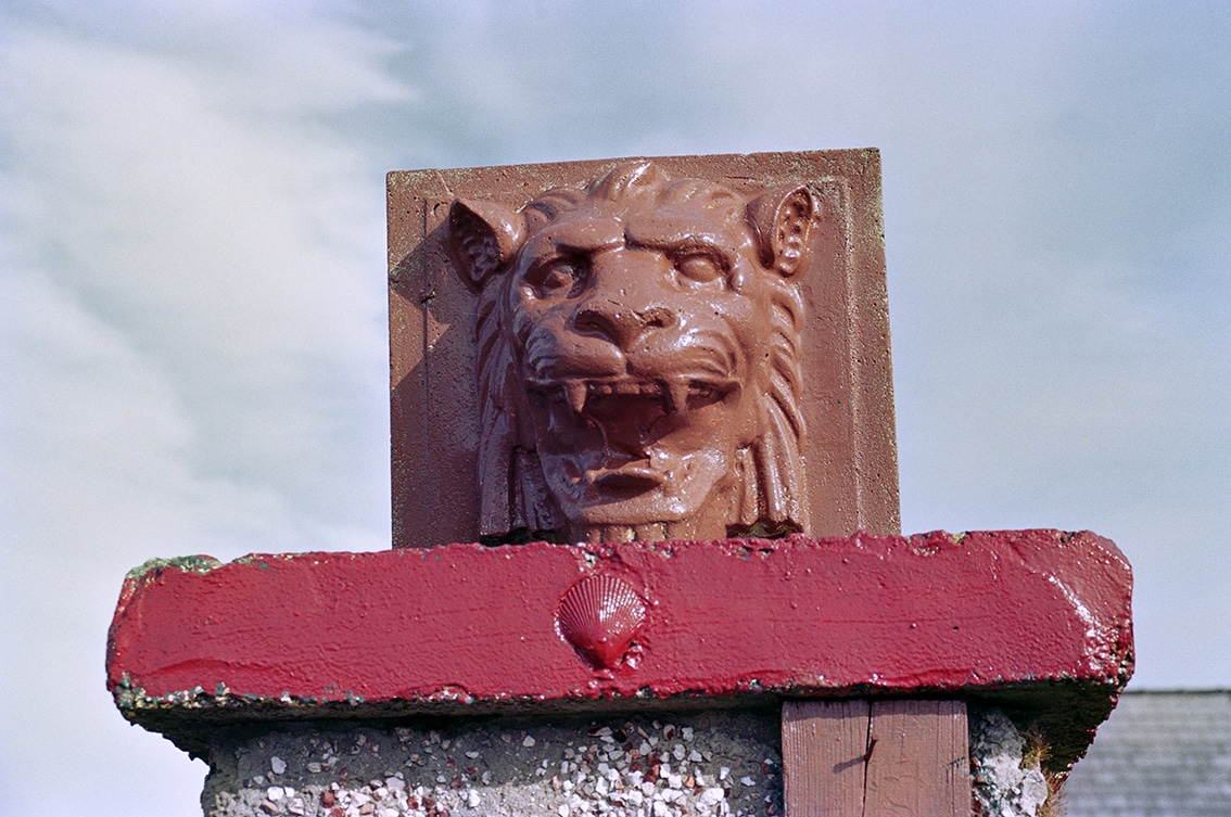 Making An Entrance Gatepost Art of the Outer Hebrides by Graham Starmore